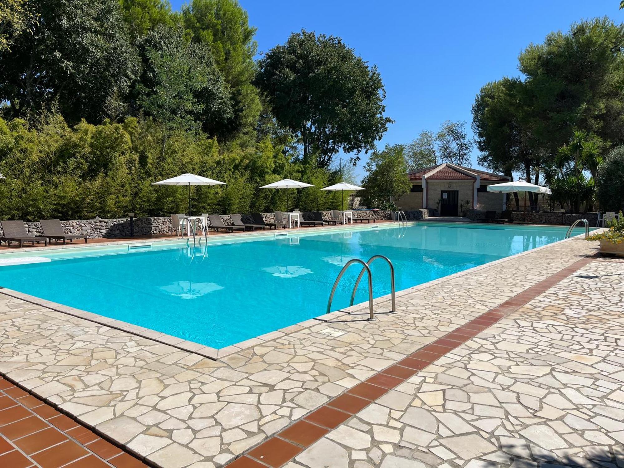 Casette Masseria La Camardia Сава Экстерьер фото