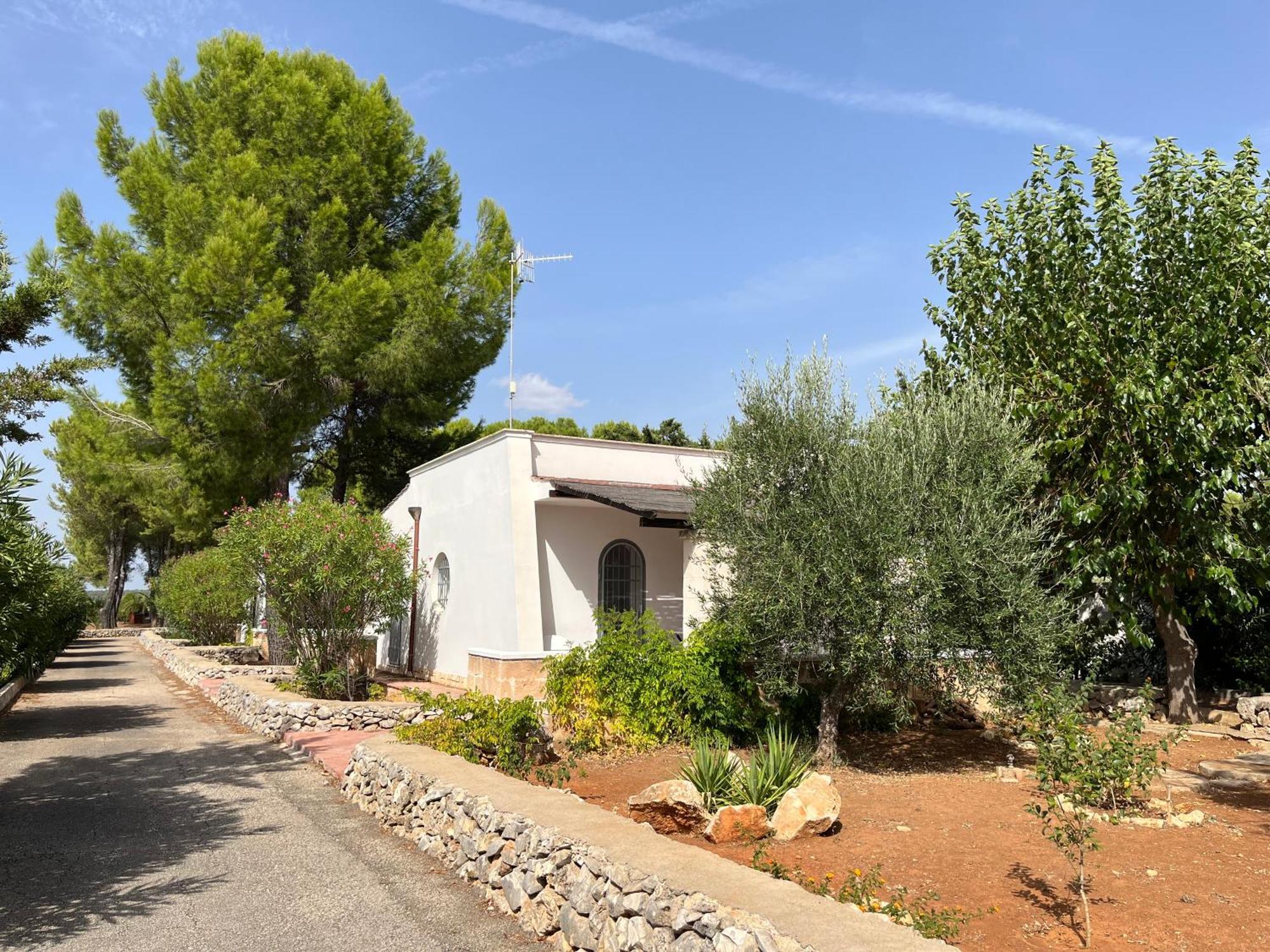 Casette Masseria La Camardia Сава Экстерьер фото